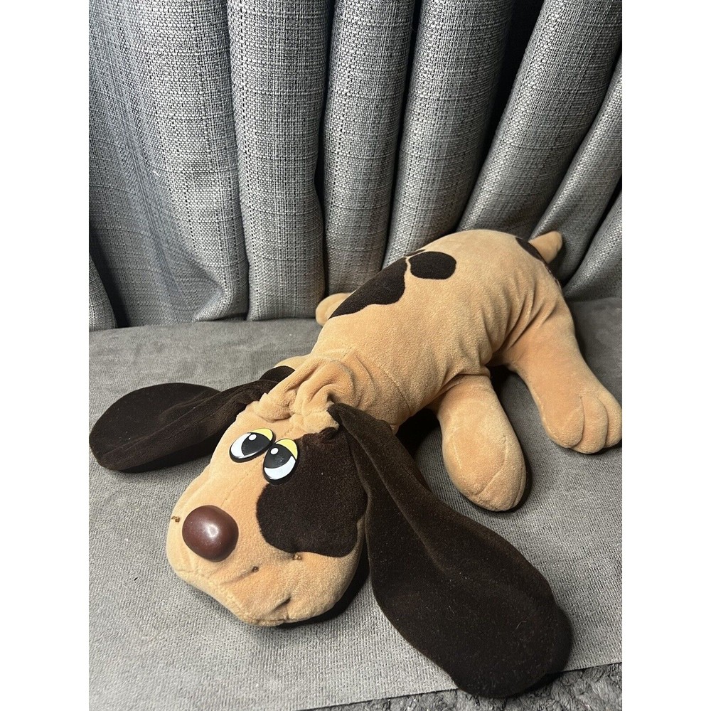 Vintage Pound Puppies Plush 18 inch Brown Spotted Collar Toy Stuffed Animal 1985